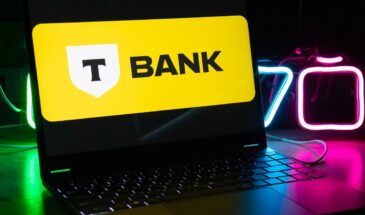 Ученые из T-Bank AI Research открыли, как искусственный интеллект принимает решения на разных этапах вычислений