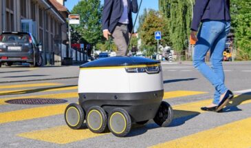 Роботы-доставщики выйдут на улицы 37 регионов России