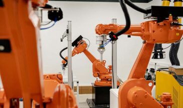 Спрос на специалистов по робототехнике вырос на 15 % в 2025 году