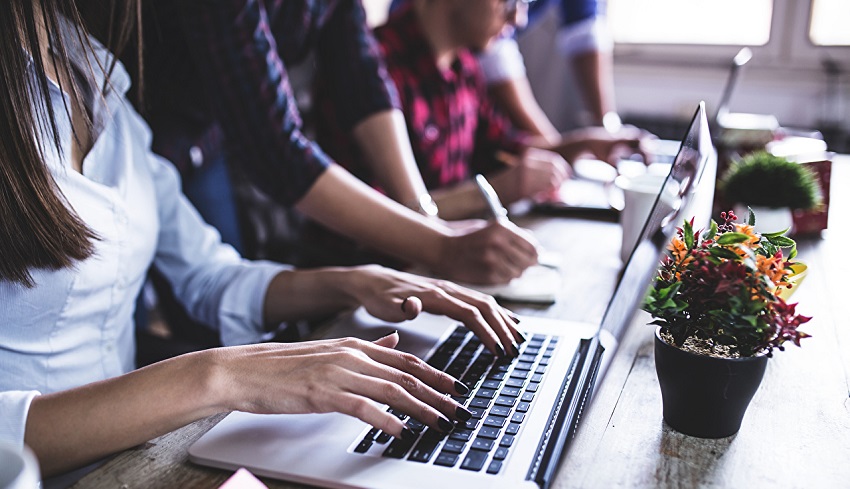 Правительство отложило отмену льготы по НДС для российского ПО