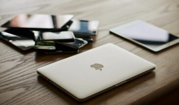 Apple запретила индийским ритейлерам перепродавать iPhone в Россию