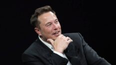 Перед акционерами Tesla поставлен ультиматум: одобрить $878 млрд для Маска или рискнуть его уходом