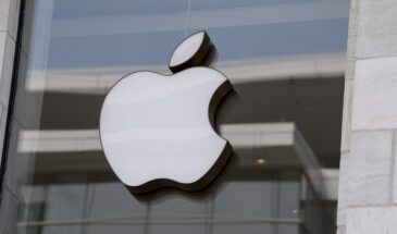 Apple готова платить $1 млрд в год за ИИ Gemini для Siri