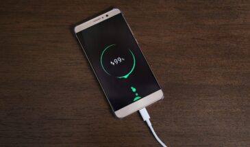 Что такое быстрая зарядка, какую выбрать и вредна ли она для аккумулятора