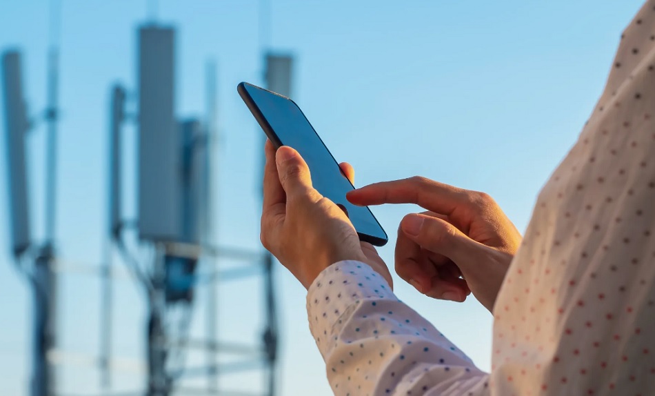 Минцифры обновило «белый список» сервисов, доступных при ограничении мобильного интернета