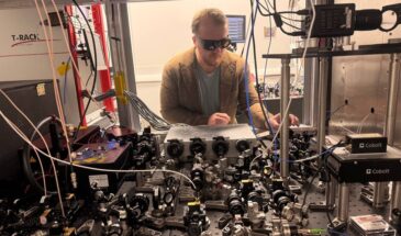 В Российском квантовом центре представили первый квантовый компьютер на кусептах