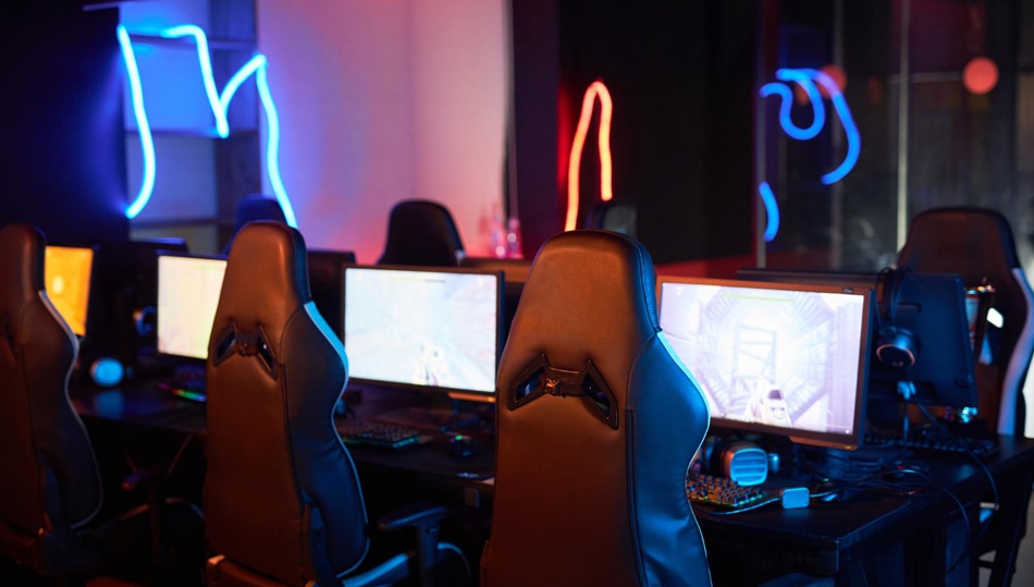 Выручка компьютерных клубов в IV квартале выросла более чем на 20%