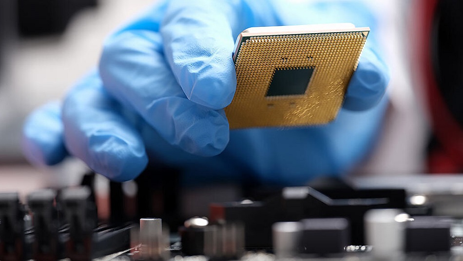 В России инвестируют триллион рублей в производство чипов 28 нм