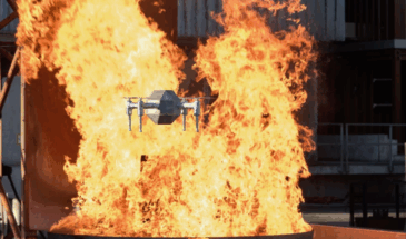 В Швейцарии создан огнеупорный квадрокоптер FireDrone