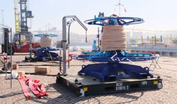 Оптоволоконный кабель, соединивший континенты в 1988 году, извлекают со дна Атлантики для переработки