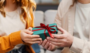 Рынок подарков меняется — россияне все чаще дарят на 14 февраля «умные» гаджеты