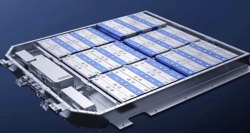 «РУБРУКС» запустил производство первого в России натрий-ионного батарейного модуля