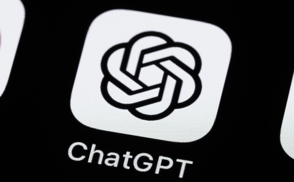 Пользователи массово удаляют ChatGPT после сделки с Пентагоном