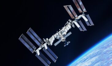 В «Роскосмосе» назвали сроки сведения МКС с орбиты и запуска станции РОС