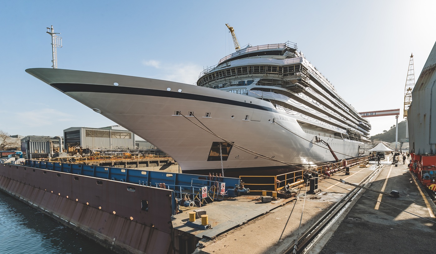 Первый в мире круизный лайнер на водороде спущен на воду