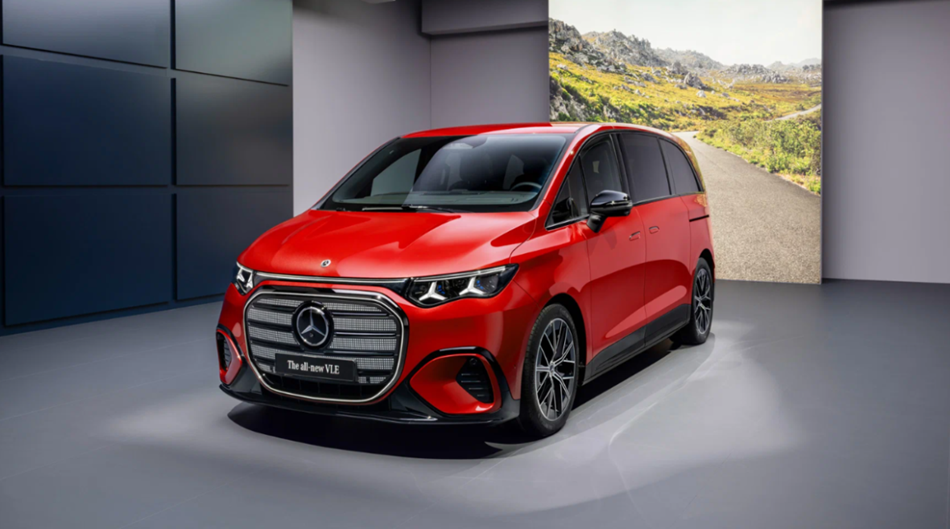 Mercedes-Benz представил электрический минивэн VLE с запасом хода до 700 км