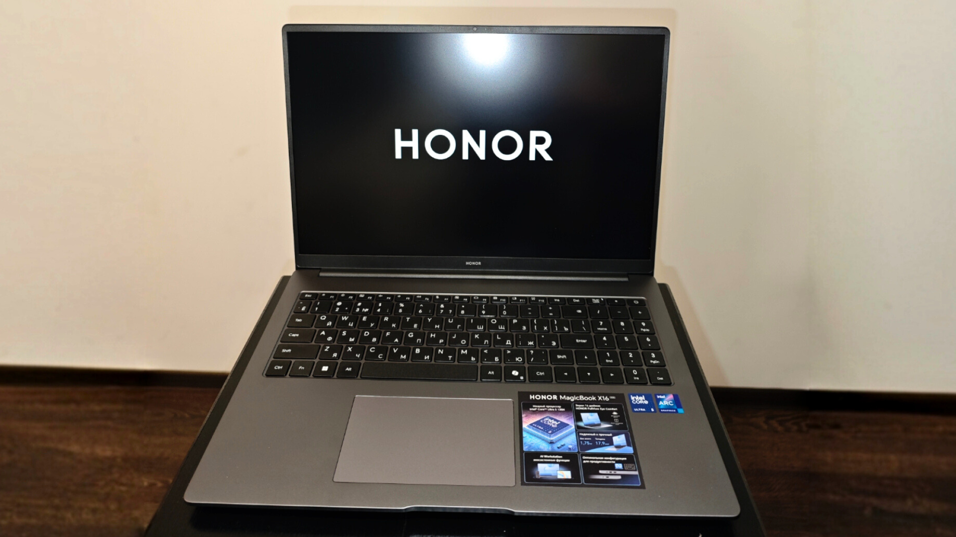 HONOR MagicBook X16 2026