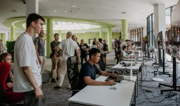 Стартовал прием заявок на турнир по созданию игровых ботов, которые сразятся между собой