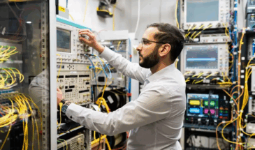 Установлен рекорд скорости передачи данных по оптоволоконным сетям