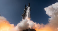 Ракета Starship V3 успешно завершила миссию, несмотря на потерю двигателей при старте