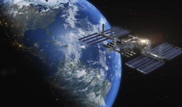Космонавты смонтировали на МКС прибор для изучения терагерцового излучения Солнца