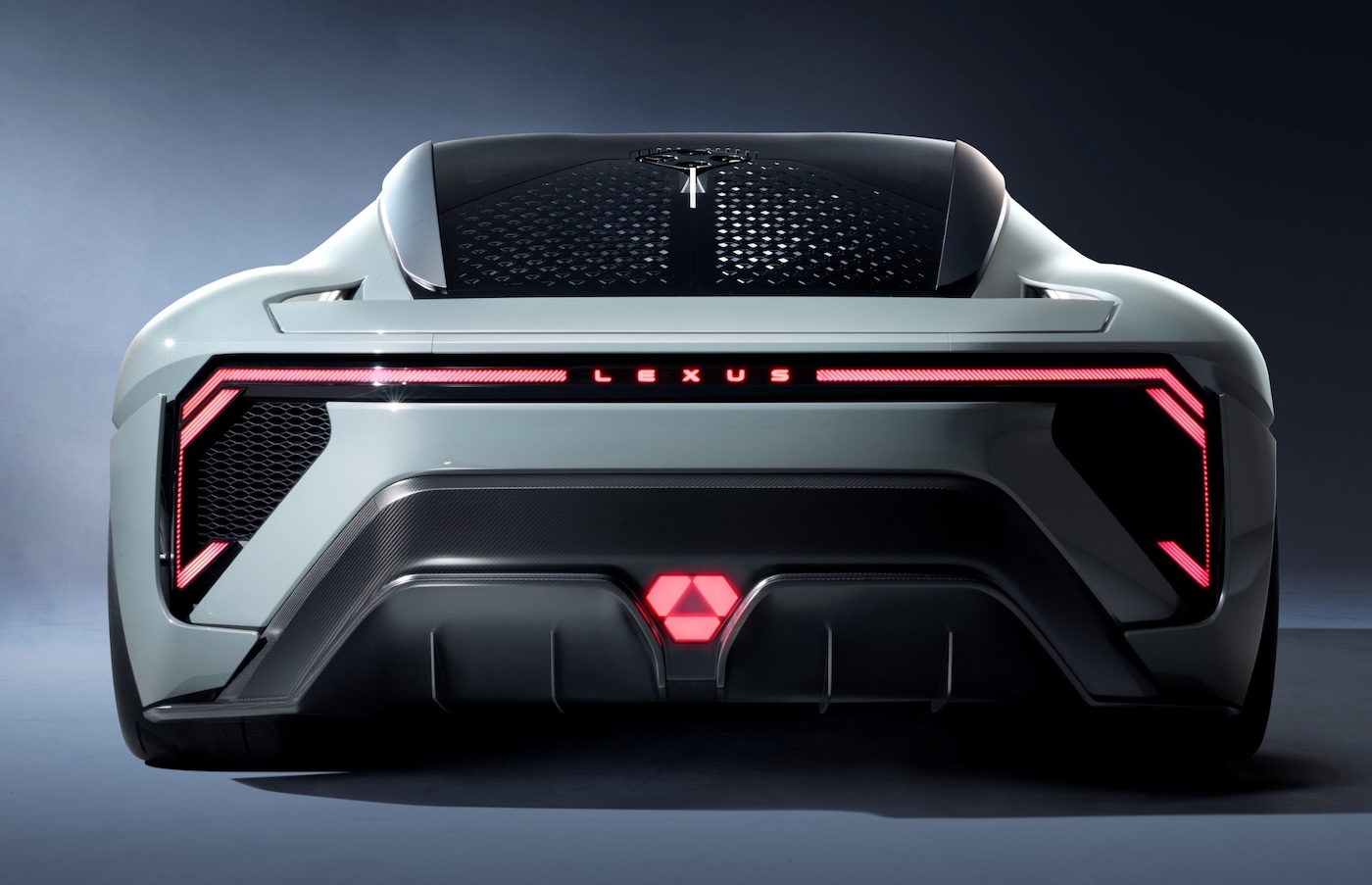 Электрический Lexus LFA получит твердотельные батареи и уникальную концепцию звука