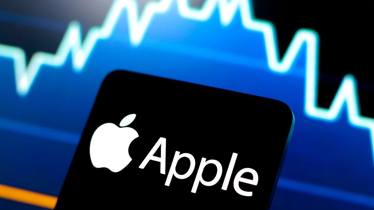 Apple сообщает о рекордной выручке в третьем кварApple сообщает о рекордной выручке в третьем финансовом квартале 2026 годатале 2026 года