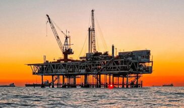 Автономные нанороботы смогут добывать литий прямо из морской воды