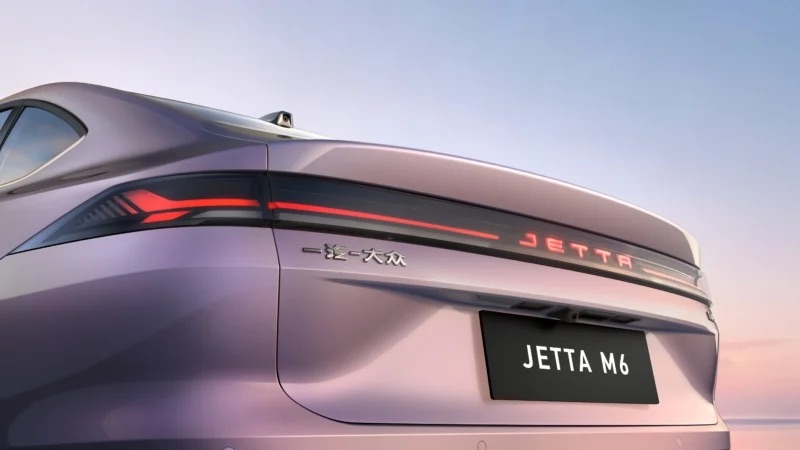Volkswagen представил первый электромобиль бренда Jetta — седан M6