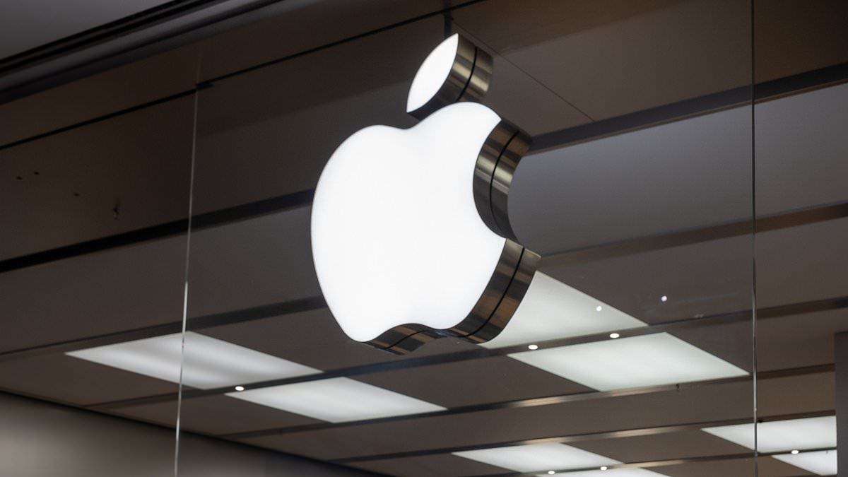 Apple меняет правила для приложений в ЕС