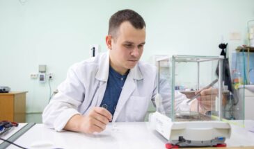 В России создан фотокатализатор для очистки воды и воздуха под видимым светом