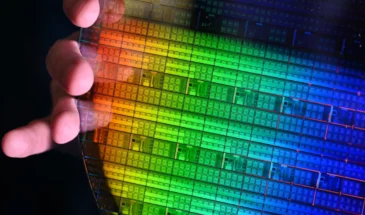 Intel запатентовала процессор со встроенной MicroLED-подсветкой