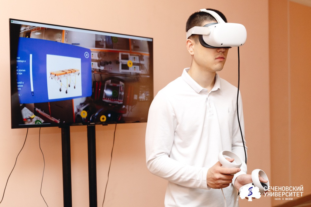 Сеченовский Университет разработал VR-тренажер для подготовки врачей к ЧС