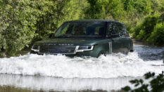 Электрический внедорожник Range Rover может передвигаться по воде