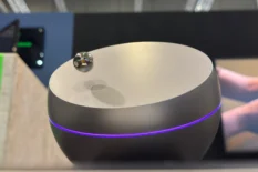 Gravity Player показал на IFA 2026 левитирующие часы, где время измеряется парящим шаром