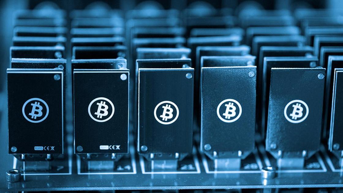 На орбите собираются запустить майнинг биткоина