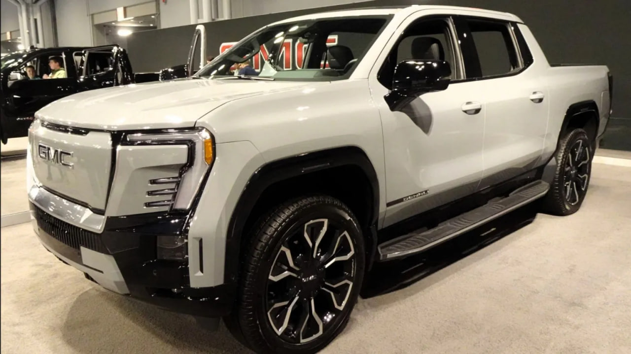 GMC Sierra EV Denali Max Range