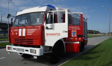 Ростех и МЧС впервые показали автоматизированный пожарный автомобиль