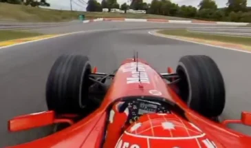 ИИ превратил Assetto Corsa в реалистичную трансляцию гонки Михаэля Шумахера