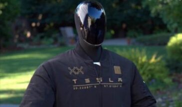Tesla начала выпуск человекоподобных роботов Optimus