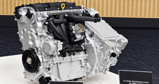 Toyota разрабатывает новое поколение гибридных двигателей с экономией топлива более 15%