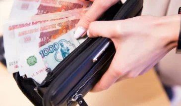 Наличные стали самым популярным способом хранения сбережений у россиян